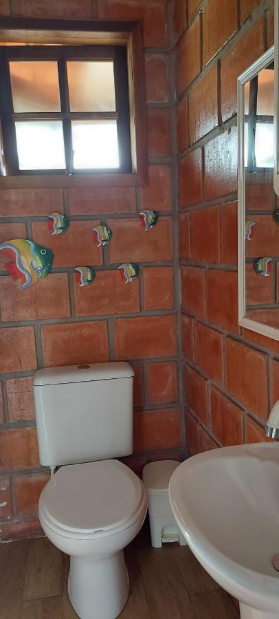 Chale Borasol Martim De Sa Piscina 600Mts Da Praia Apartment Caraguatatuba Exterior photo